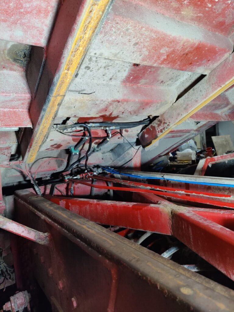 Perälaudan letkutus.