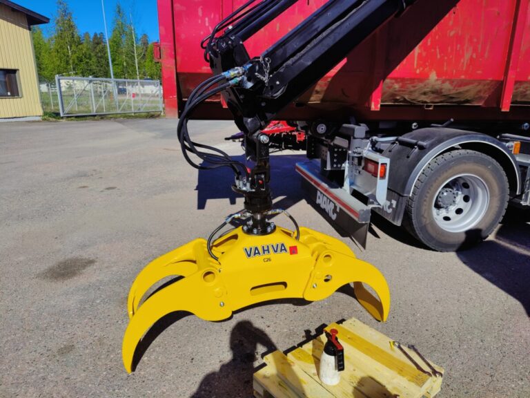 Uuden vahva kouran letkutus.