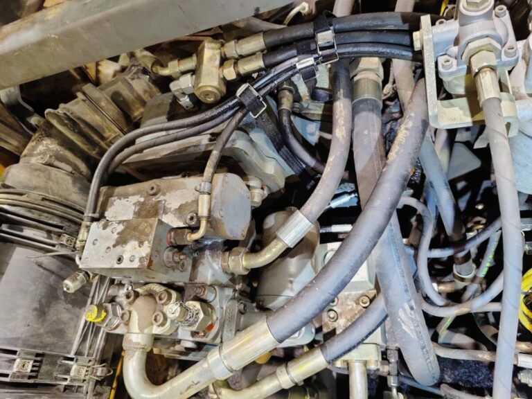 Liebherr P2 pumpun vaihto, model 934