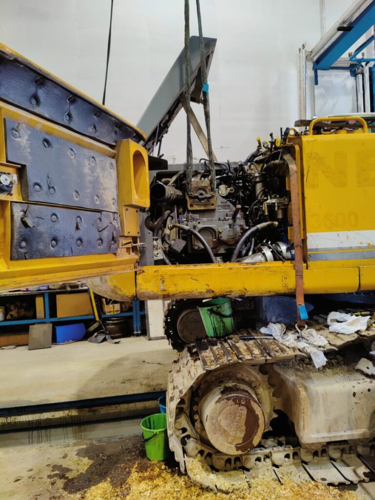 Liebherr P2 pumpun vaihto, model 934